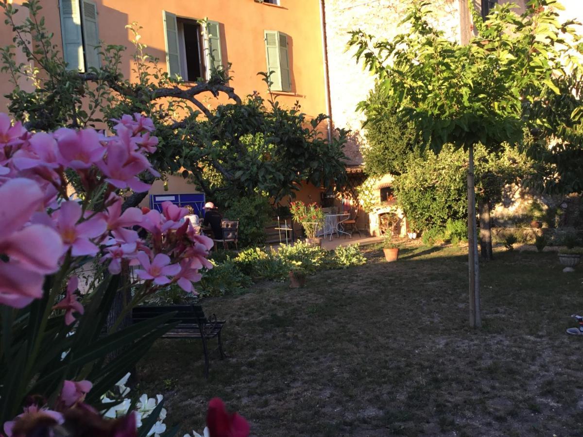 Les Lauriers Bed & Breakfast Camps-la-Source ภายนอก รูปภาพ